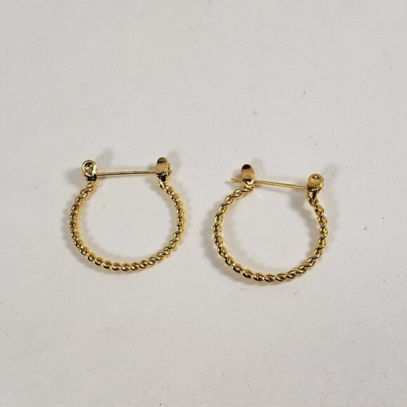 Women's Stunning Gold tone Twisted wire Design Hoop Earrings, #03 - Picture 3 of 5